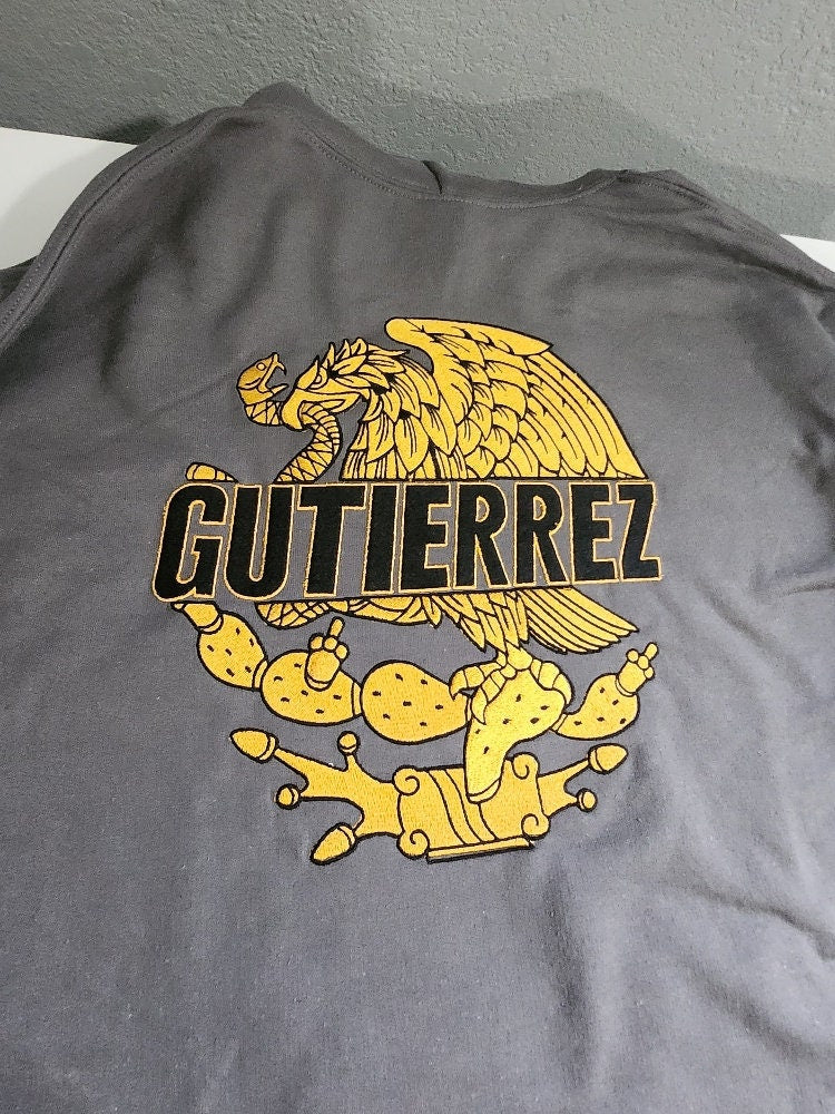 Sudadera con capucha de águila mexicana personalizada bordada